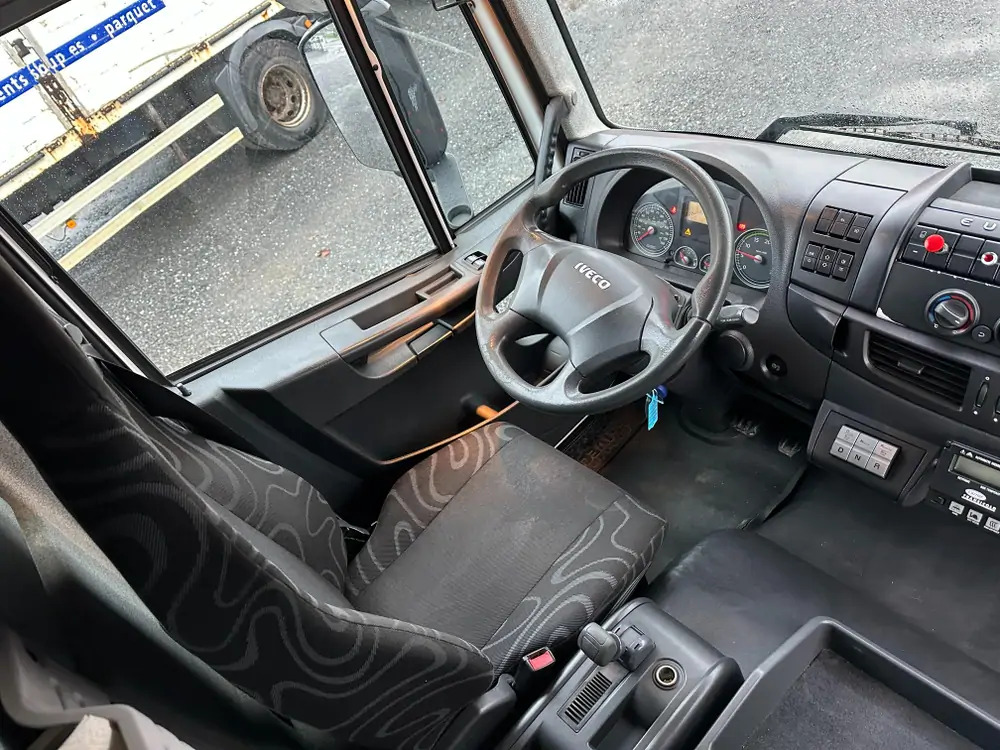 Hladnjača Iveco ML190E28: slika 19