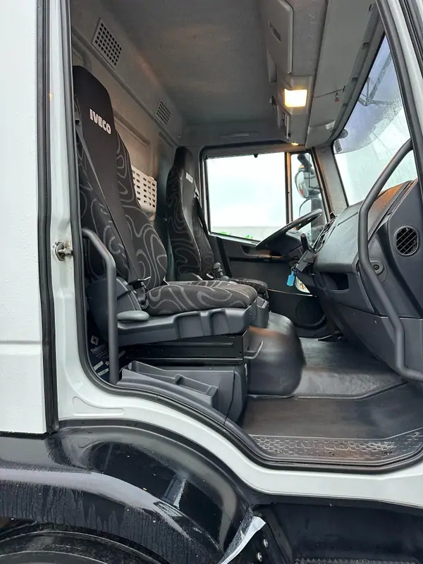 Hladnjača Iveco ML190E28: slika 17