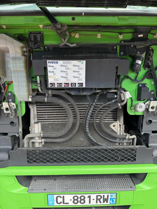 Iveco Stralis AS260S50Y/FS *500 CV*INTARDER - Kamion sa tovarnim sandukom: slika 5 Iveco Stralis AS260S50Y/FS *500 CV*INTARDER - Kamion sa tovarnim sandukom: slika 5