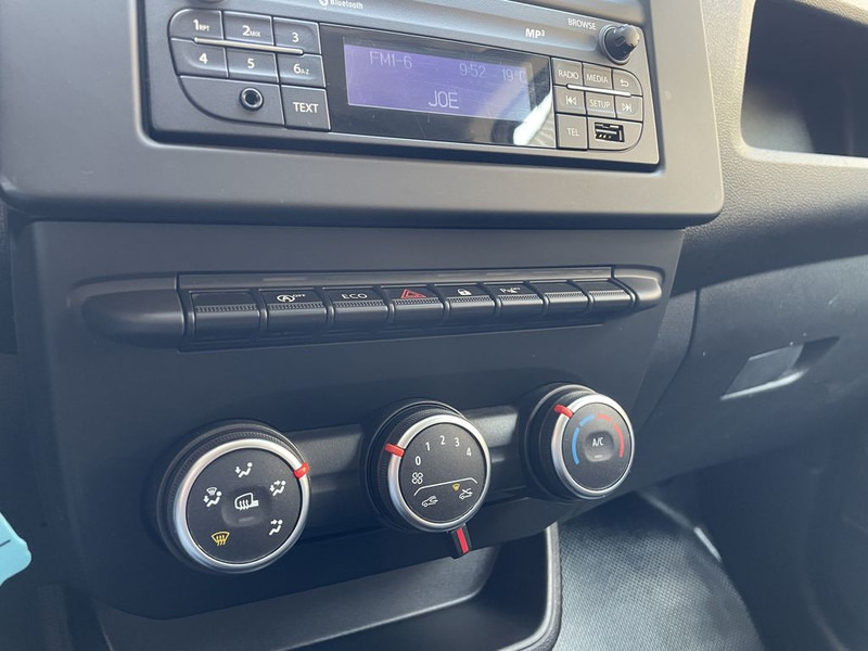 Lizing Renault Express 1.5 dCi E6Comfort Lease €193 p/m Airco, PDC, Trekhaak, onderhoudshistorie aanwezig Renault Express 1.5 dCi E6Comfort Lease €193 p/m Airco, PDC, Trekhaak, onderhoudshistorie aanwezig: slika 13 Lizing Renault Express 1.5 dCi E6Comfort Lease €193 p/m Airco, PDC, Trekhaak, onderhoudshistorie aanwezig Renault Express 1.5 dCi E6Comfort Lease €193 p/m Airco, PDC, Trekhaak, onderhoudshistorie aanwezig: slika 13
