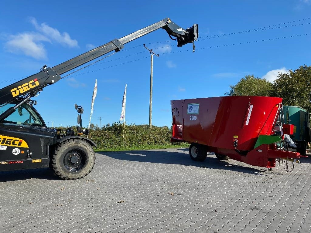 BvL Futtermischwagen - Prikolica za mešanje stočne hrane: slika 3 BvL Futtermischwagen - Prikolica za mešanje stočne hrane: slika 3