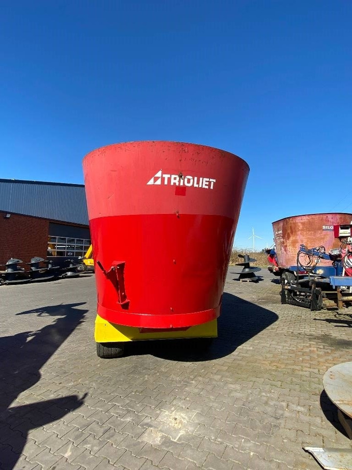 Trioliet SM-2-14-ZK - Prikolica za mešanje stočne hrane: slika 2 Trioliet SM-2-14-ZK - Prikolica za mešanje stočne hrane: slika 2
