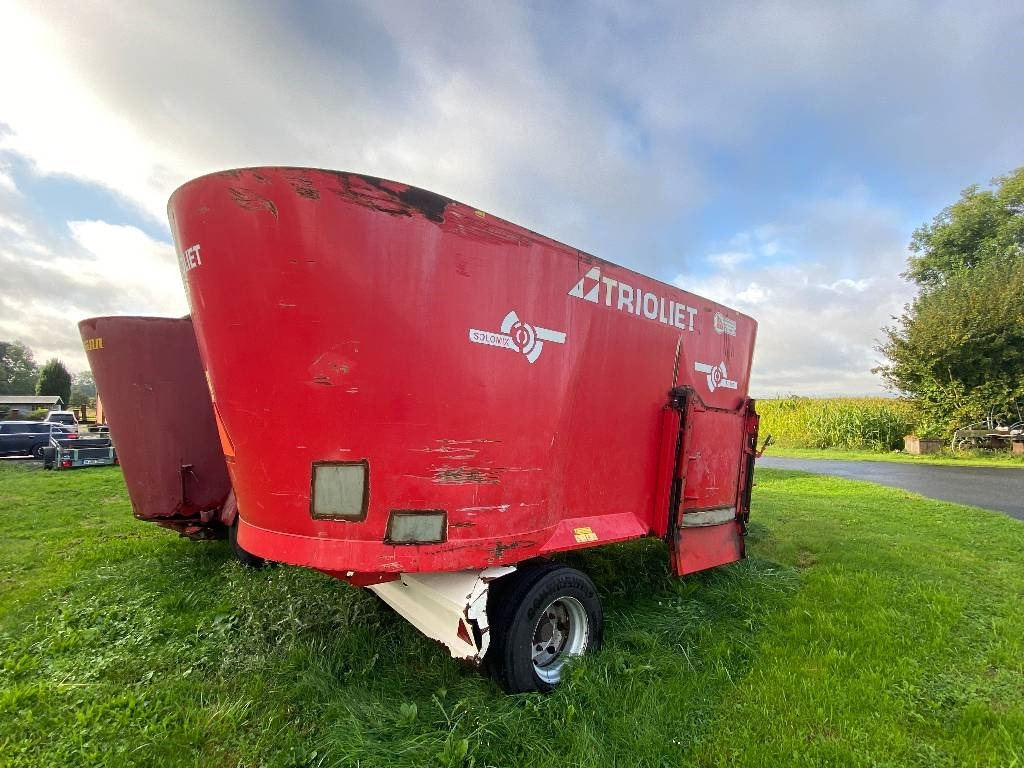 Trioliet SM-2-18-K - Prikolica za mešanje stočne hrane: slika 3 Trioliet SM-2-18-K - Prikolica za mešanje stočne hrane: slika 3