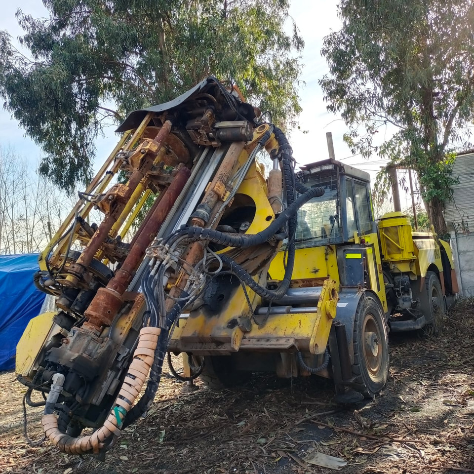Atlas Copco SIMBA M4C DTH - Rudarska mašina: slika 1 Atlas Copco SIMBA M4C DTH - Rudarska mašina: slika 1