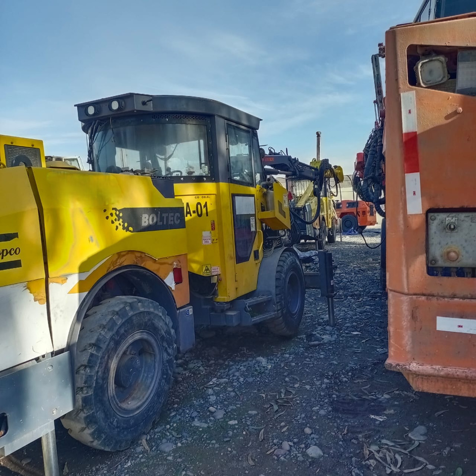 EPIROC BOLTEC S - Rudarska mašina: slika 5 EPIROC BOLTEC S - Rudarska mašina: slika 5