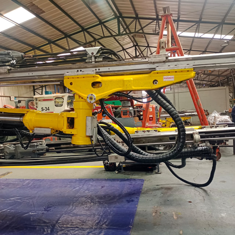 EPIROC BOOMER S2C - Mašina za usmereno bušenje: slika 4 EPIROC BOOMER S2C - Mašina za usmereno bušenje: slika 4