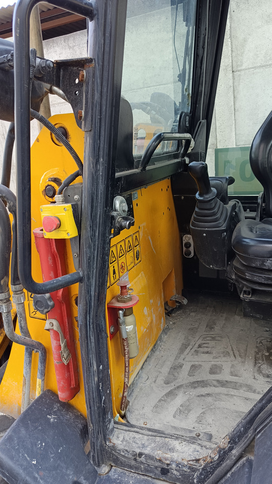 JCB 1CX 08M3WL - Mini bager: slika 5 JCB 1CX 08M3WL - Mini bager: slika 5