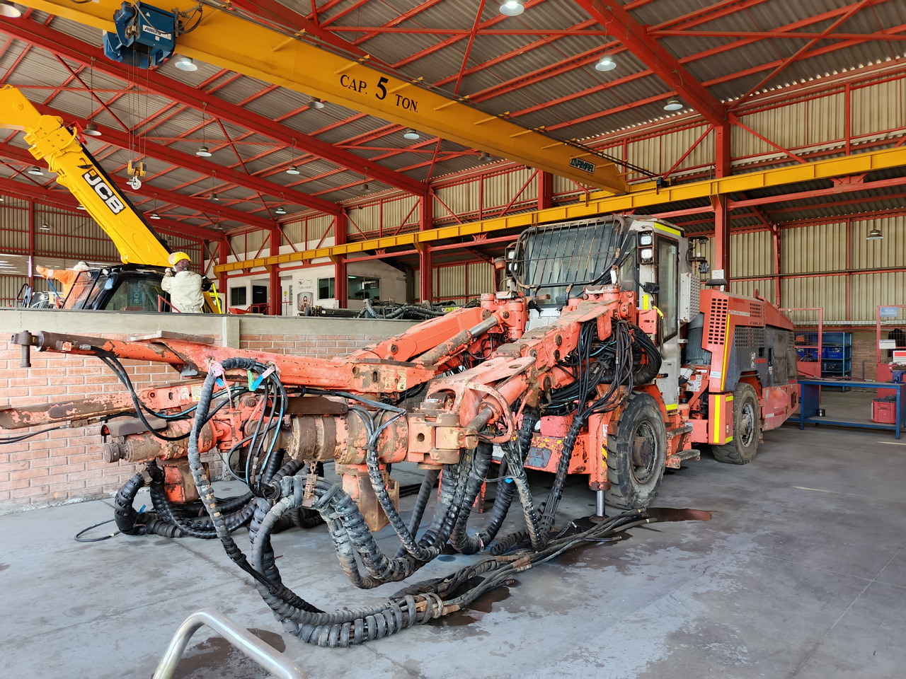 SANDVIK DD321-40C - Rudarska mašina: slika 1 SANDVIK DD321-40C - Rudarska mašina: slika 1