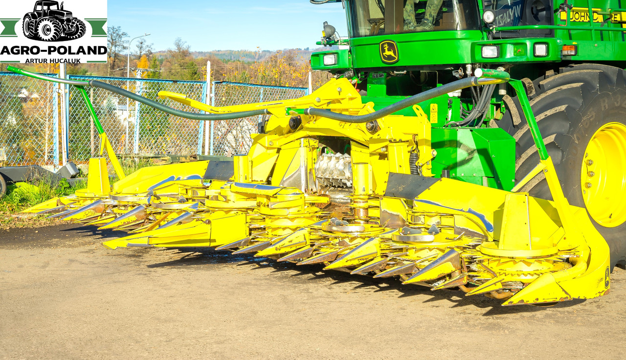 JOHN DEERE 7350i - ProDrive - 4x4 - 2012 rok - GPS - Kemper 360 plus - Pickup 630c - 40 km/h - Kombajn za stočnu hranu: slika 3 JOHN DEERE 7350i - ProDrive - 4x4 - 2012 rok - GPS - Kemper 360 plus - Pickup 630c - 40 km/h - Kombajn za stočnu hranu: slika 3