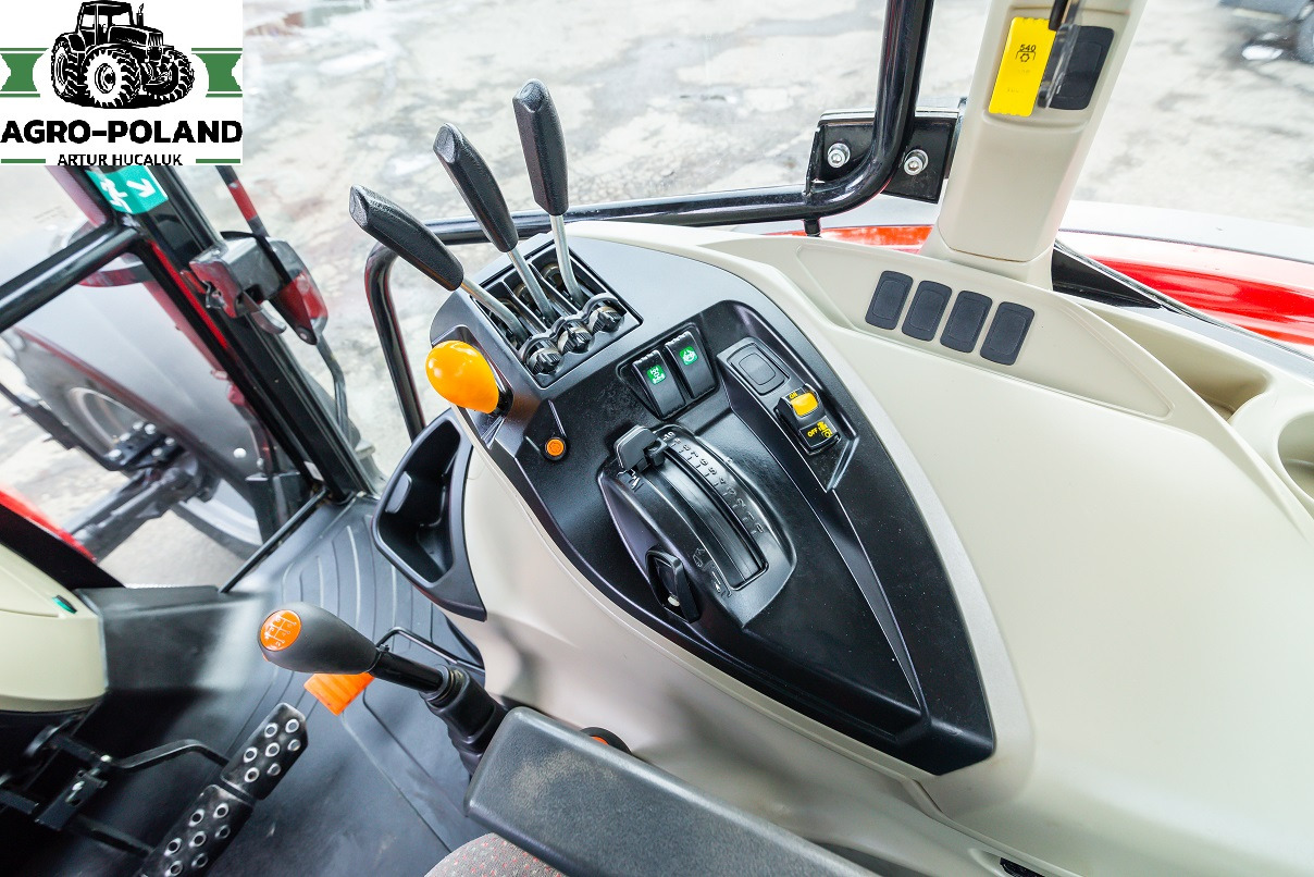 MASSEY FERGUSON 6713 - 2019 ROK - 2459 h - Traktor: slika 5 MASSEY FERGUSON 6713 - 2019 ROK - 2459 h - Traktor: slika 5