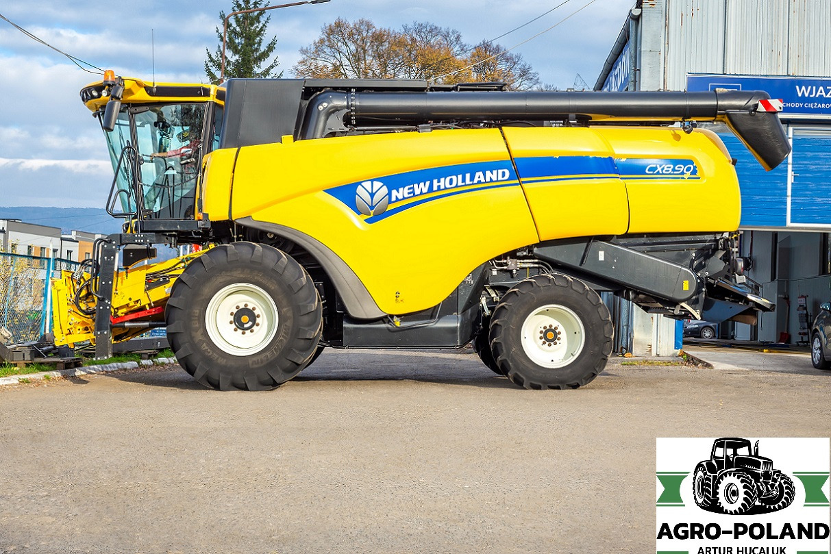 NEW HOLLAND CX 8.90 - 1230/1583 h + GPS-AUTOPILOT + VARIO 7,62 M - 2018 ROK - Kombinovani kombajn: slika 3 NEW HOLLAND CX 8.90 - 1230/1583 h + GPS-AUTOPILOT + VARIO 7,62 M - 2018 ROK - Kombinovani kombajn: slika 3