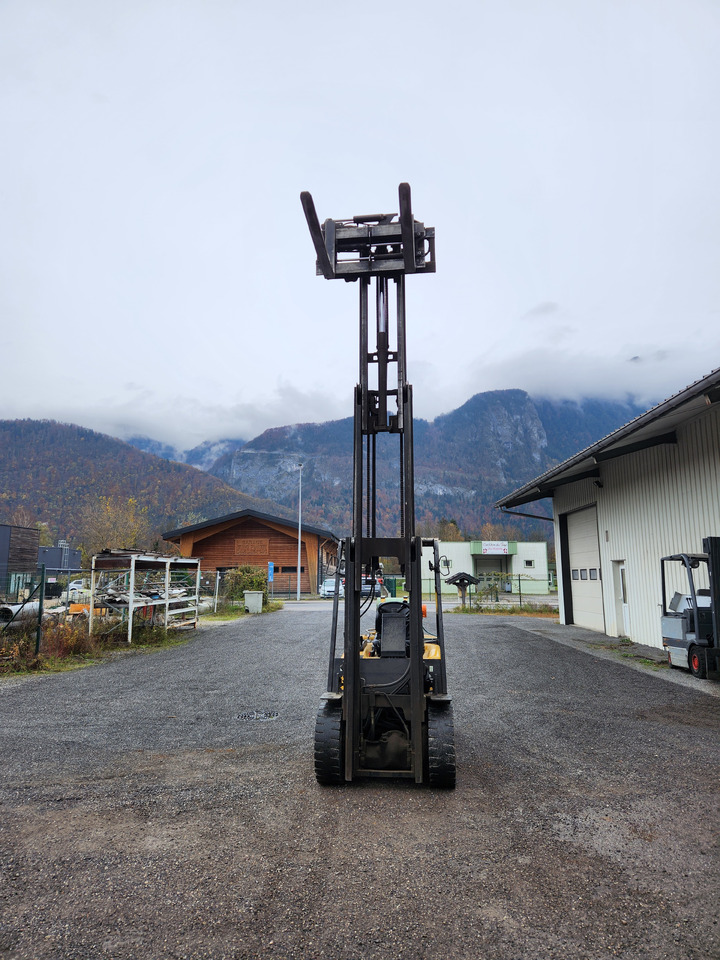 DAEWOO G30E-3 - Gasni viljuškar: slika 2 DAEWOO G30E-3 - Gasni viljuškar: slika 2