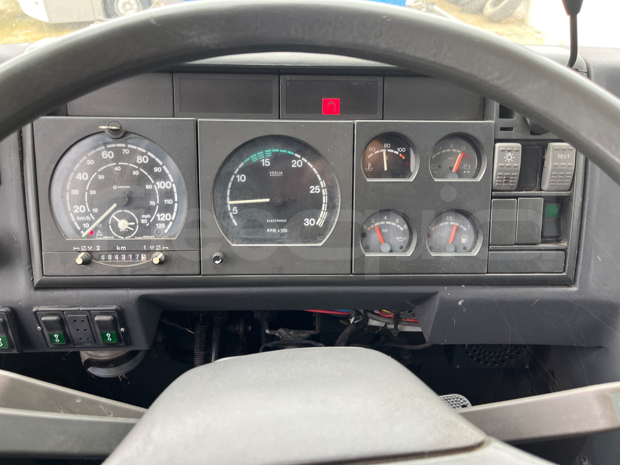 Irisbus 397E.12 - Prigradski autobus: slika 3 Irisbus 397E.12 - Prigradski autobus: slika 3