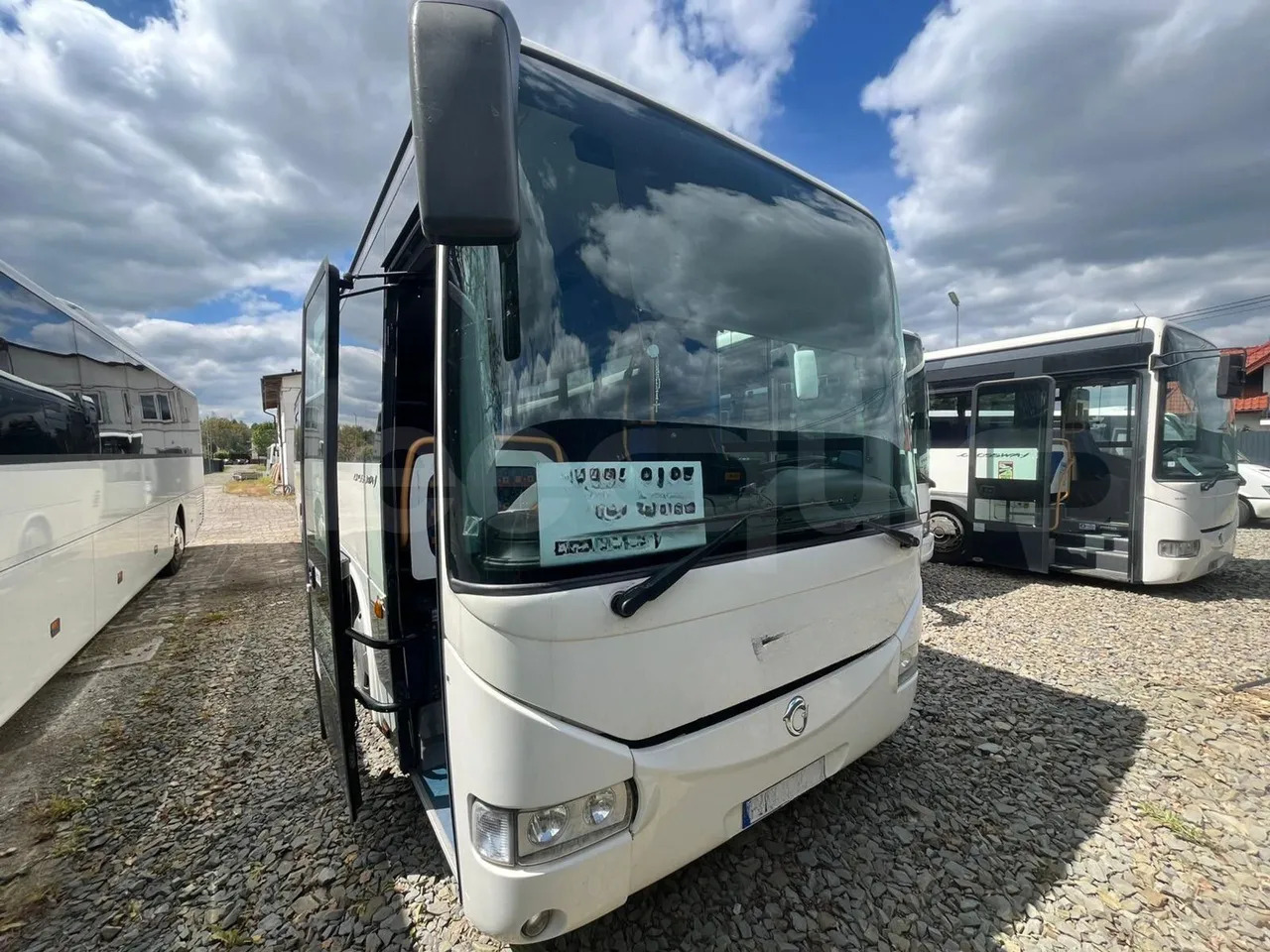 Iveco Crossway - Prigradski autobus: slika 1 Iveco Crossway - Prigradski autobus: slika 1