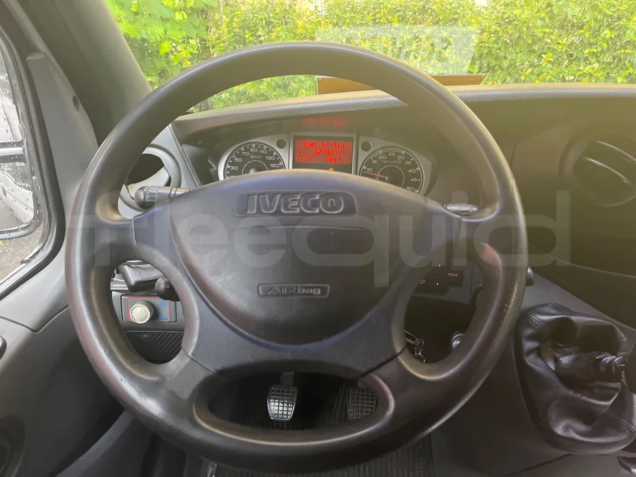 Minibus, Putnički kombi Iveco Daily: slika 17