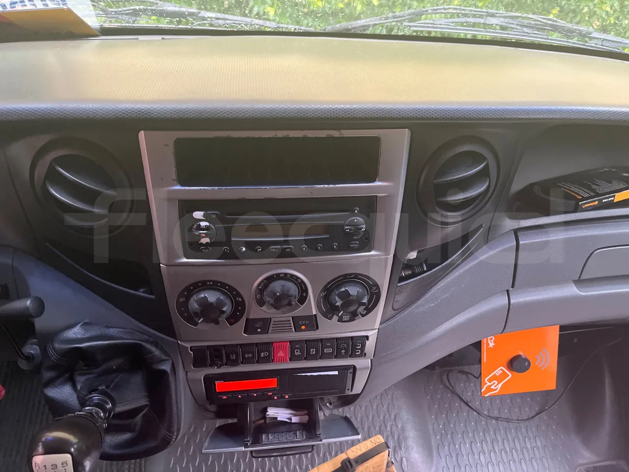 Minibus, Putnički kombi Iveco Daily: slika 19