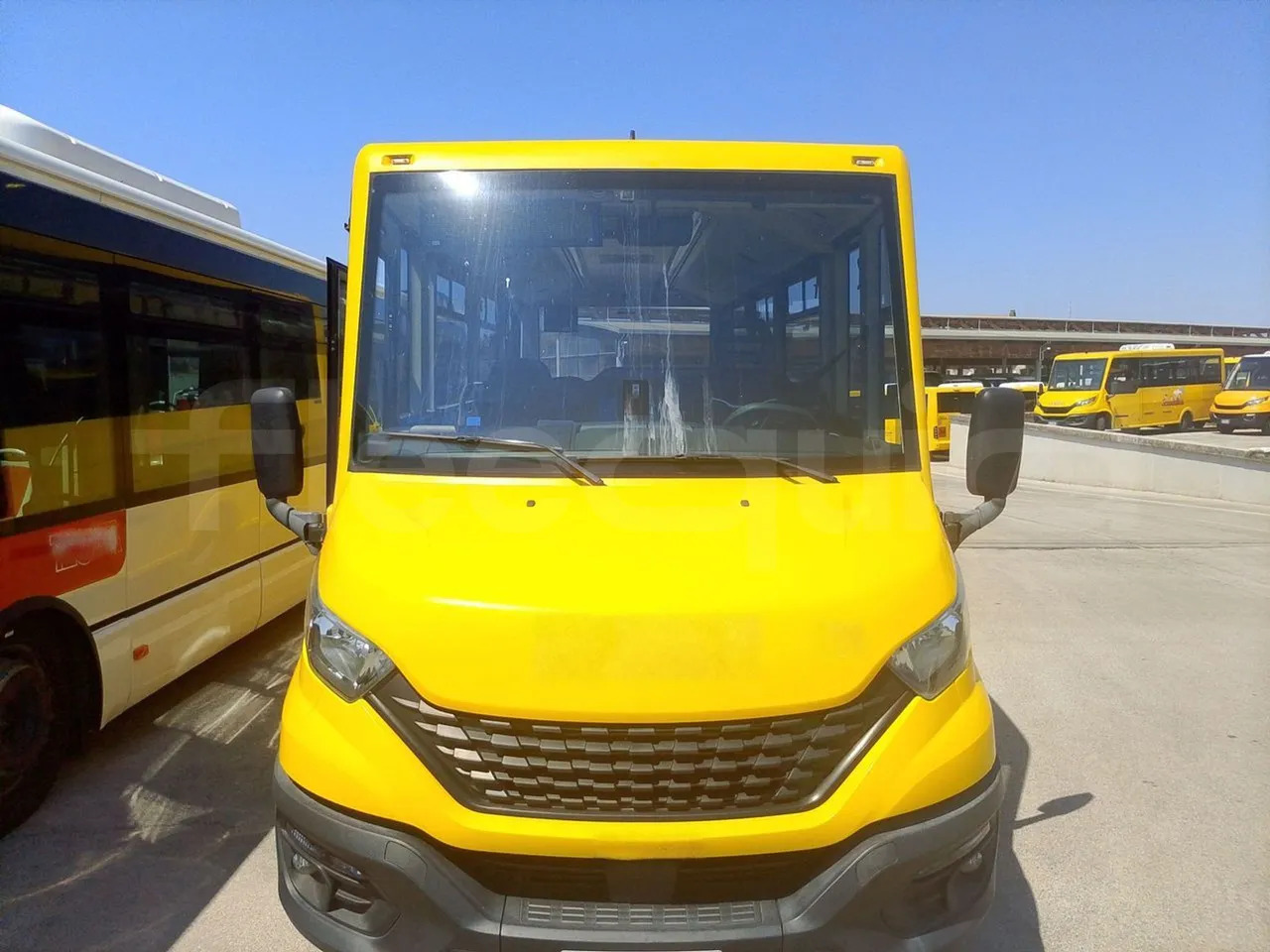 Iveco Indcar - Školski autobus: slika 2 Iveco Indcar - Školski autobus: slika 2