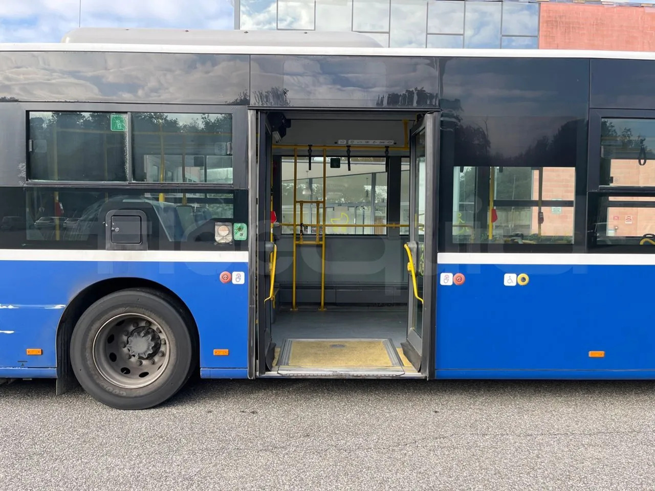 Zglobni autobus Mercedes-Benz Conecto: slika 14