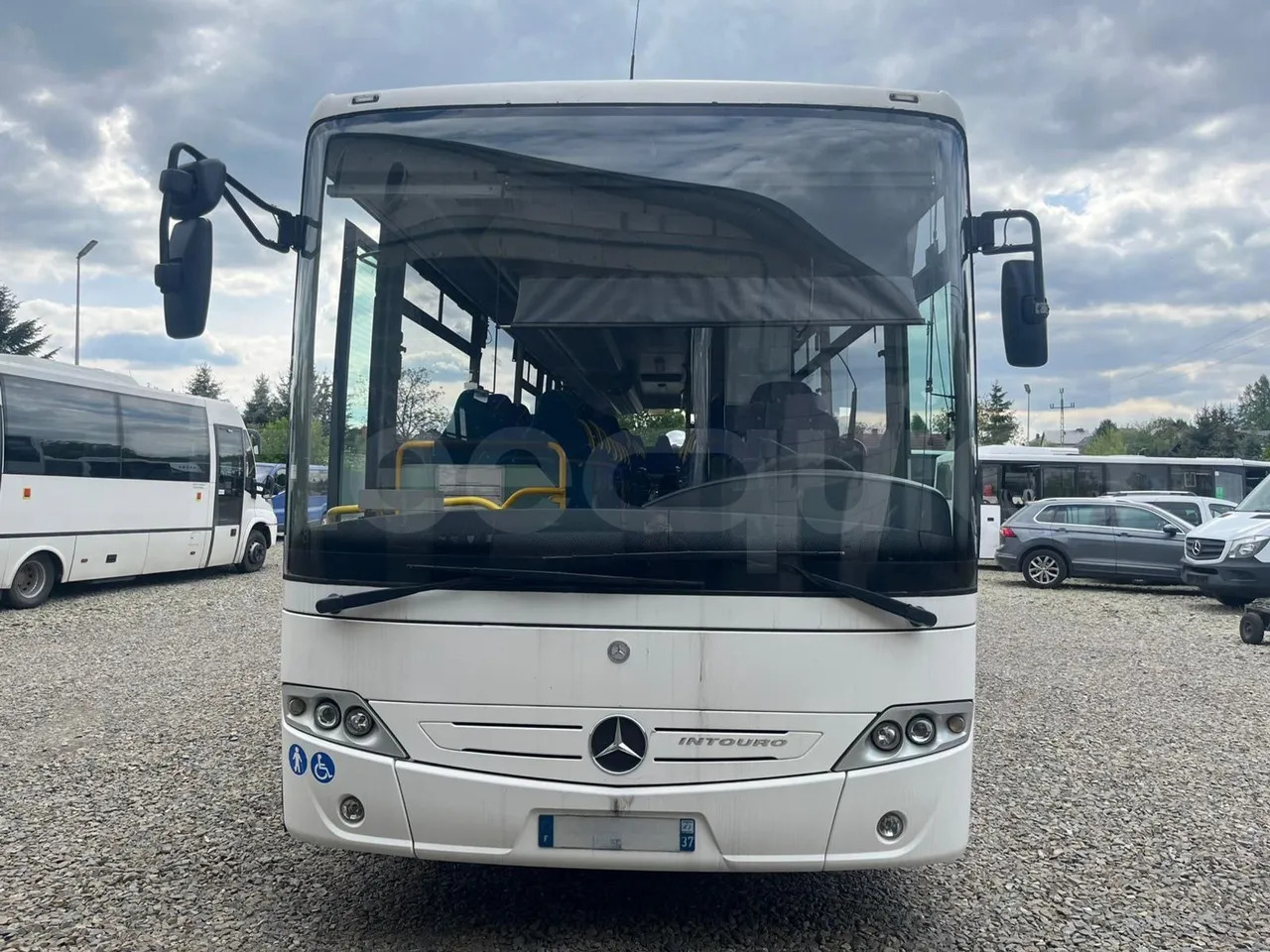 Mercedes-Benz Intouro - Prigradski autobus: slika 1 Mercedes-Benz Intouro - Prigradski autobus: slika 1