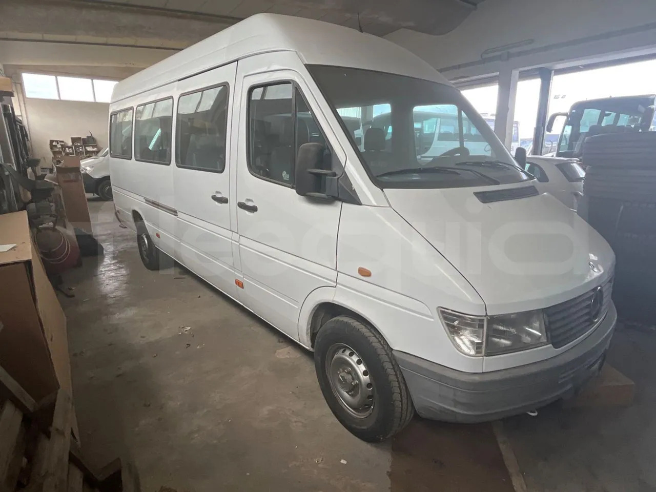 Mercedes-Benz Sprinter - Minibus, Putnički kombi: slika 1 Mercedes-Benz Sprinter - Minibus, Putnički kombi: slika 1
