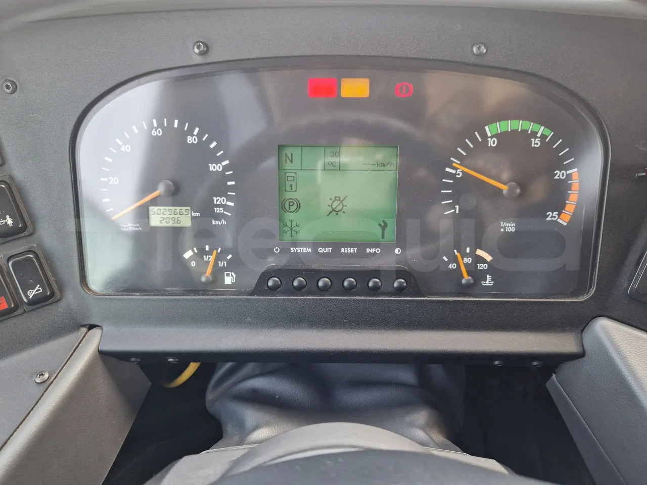 Mercedes-Benz Tourismo - Turistički autobus: slika 3 Mercedes-Benz Tourismo - Turistički autobus: slika 3