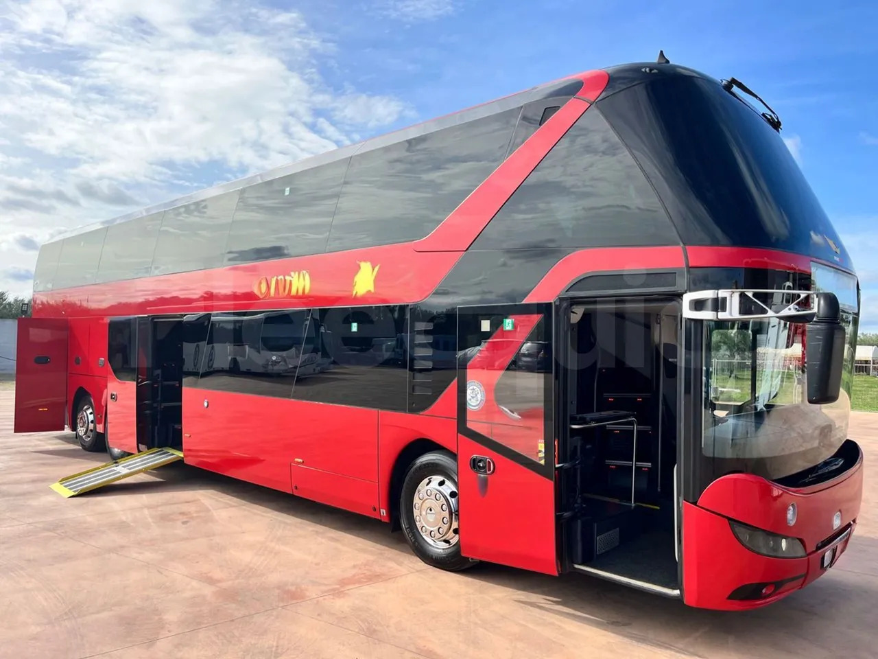 Turistički autobus Neoplan Skyliner: slika 12 Turistički autobus Neoplan Skyliner: slika 12