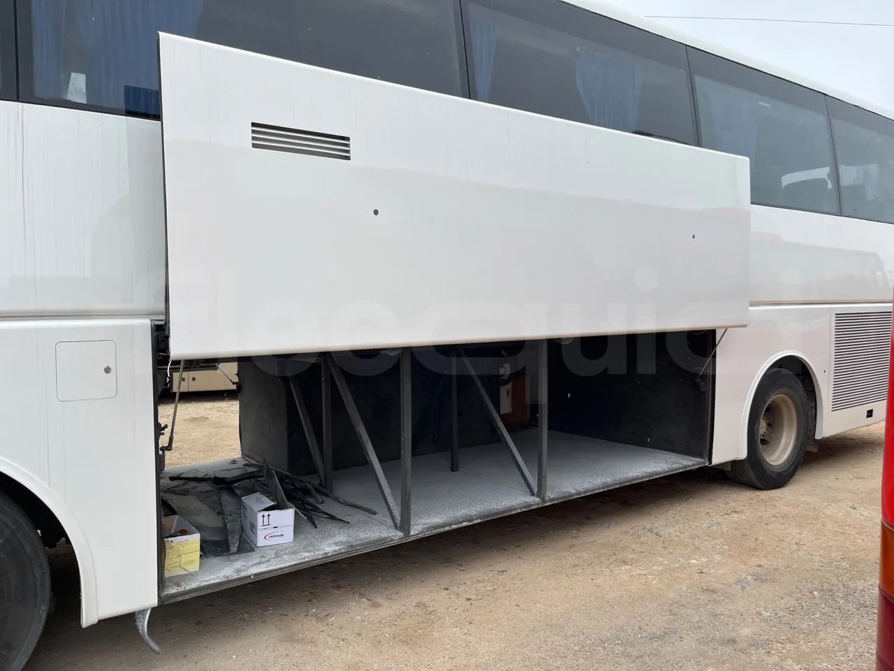 Turistički autobus Volvo B12: slika 8