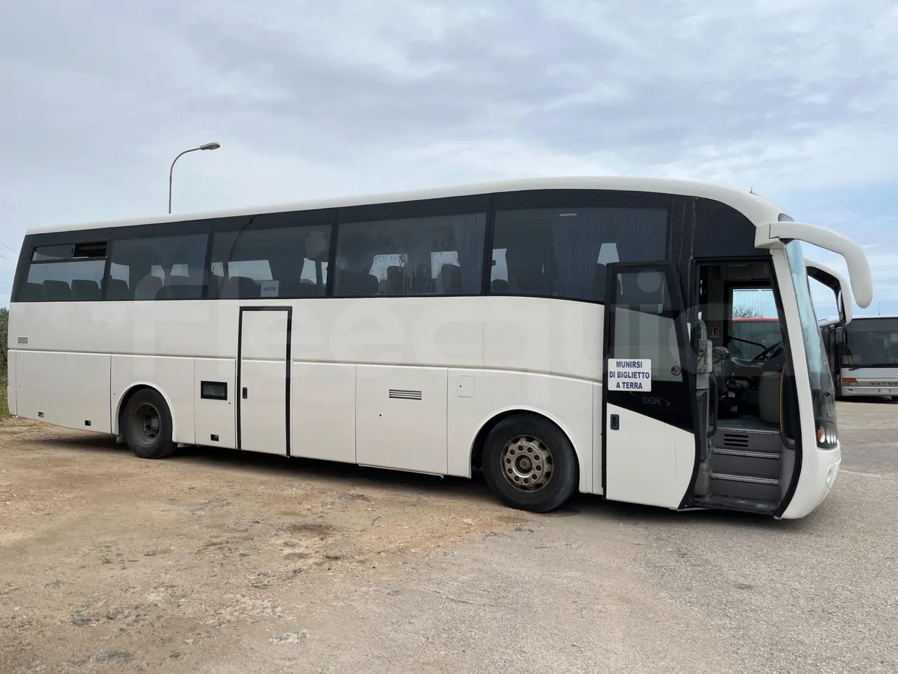 Turistički autobus Volvo B12: slika 13