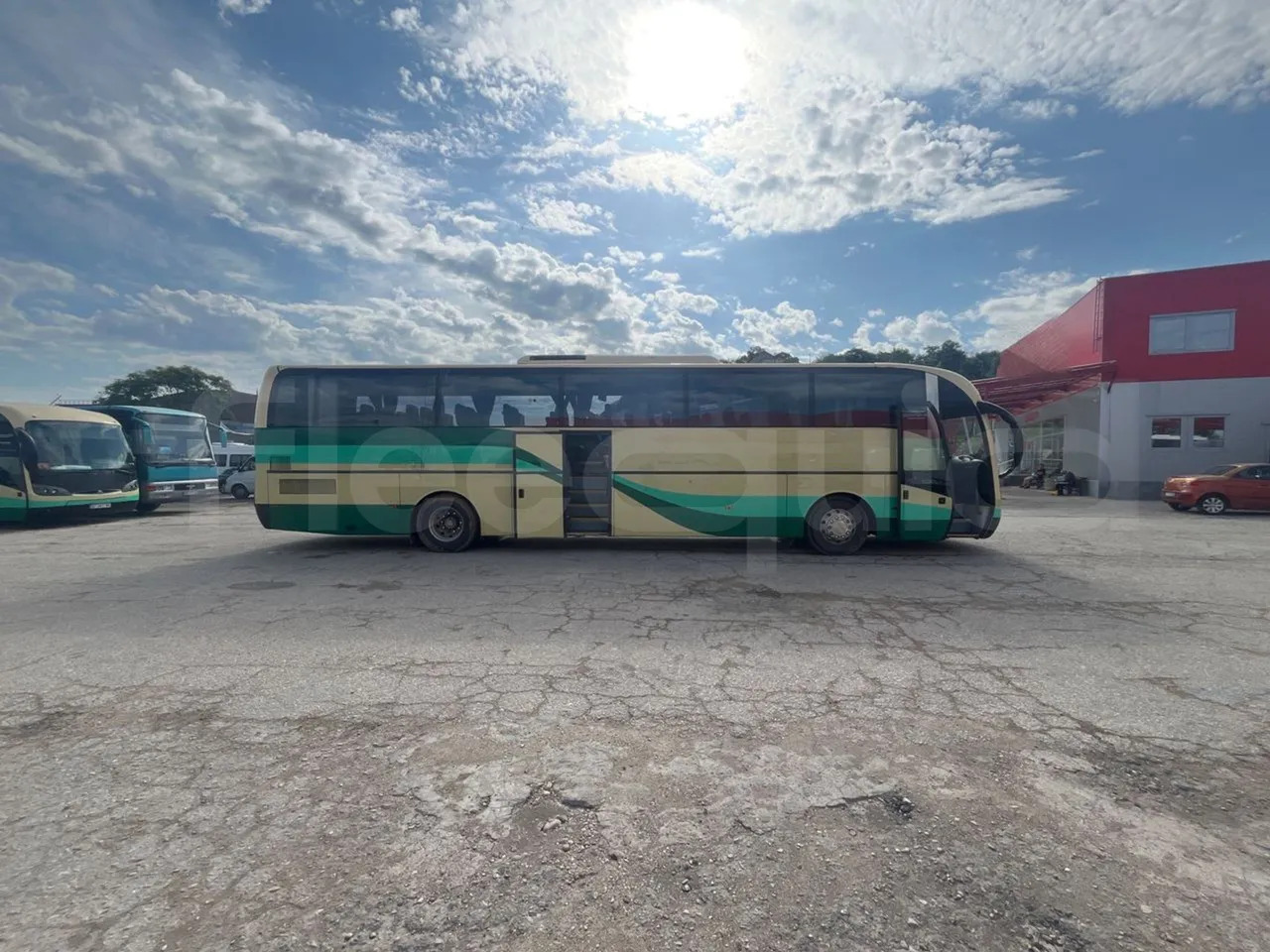 Turistički autobus Volvo B12BER: slika 8
