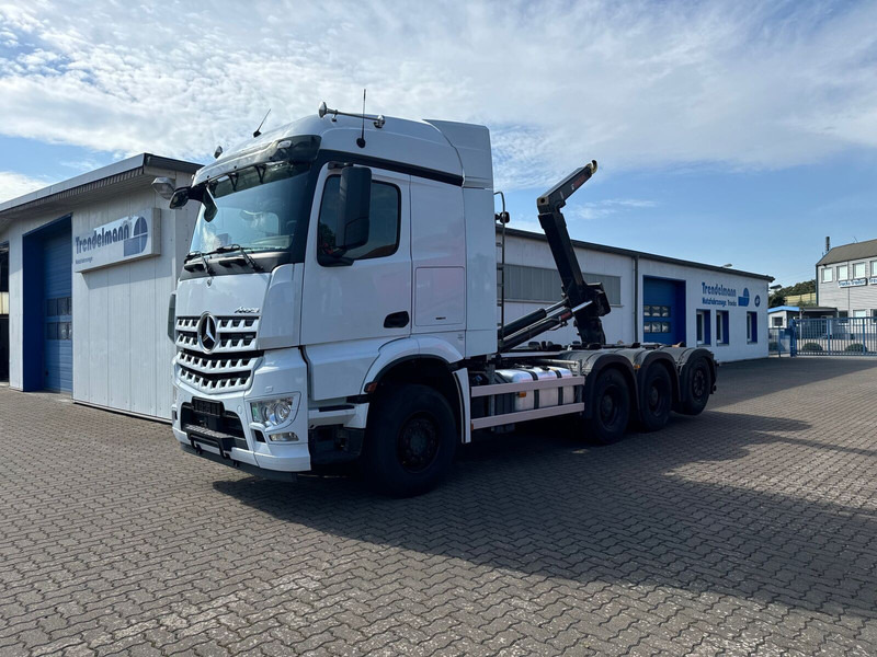Kamion sa hidrauličnom kukom Mercedes-Benz Arocs MP5 3253 8x4 Tridem ARK HIAB 24 to: slika 12