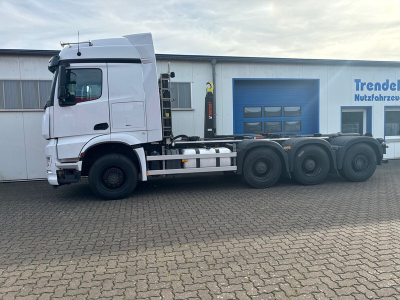 Kamion sa hidrauličnom kukom Mercedes-Benz Arocs MP5 3253 8x4 Tridem ARK HIAB 24 to: slika 13
