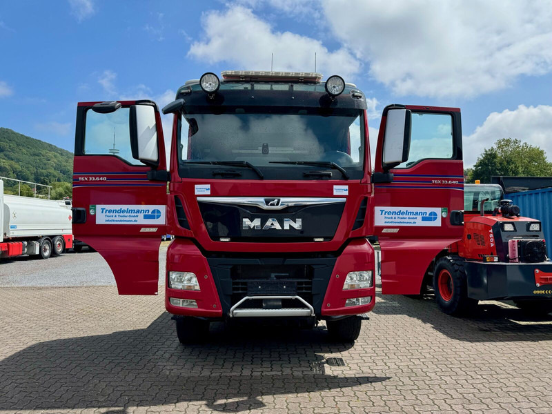 MAN TGS 33.640 6x4 Kipphydraulic-Retarder - Tegljač: slika 1 MAN TGS 33.640 6x4 Kipphydraulic-Retarder - Tegljač: slika 1