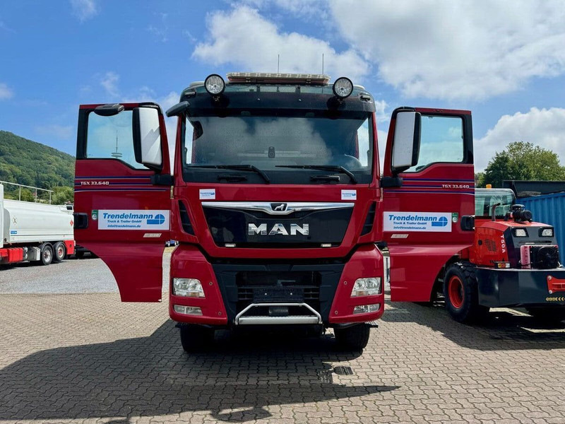 MAN TGX 33.640 6x4 Kipphydraulic-Retarder - Tegljač: slika 4 MAN TGX 33.640 6x4 Kipphydraulic-Retarder - Tegljač: slika 4