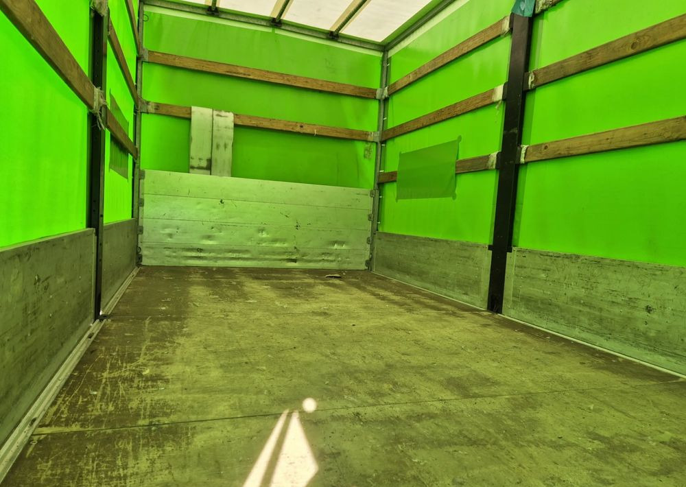 Fiat Ducato 2.3 130KM Maxi Plandeka - Dostavno vozilo s ravnom platformom: slika 4 Fiat Ducato 2.3 130KM Maxi Plandeka - Dostavno vozilo s ravnom platformom: slika 4