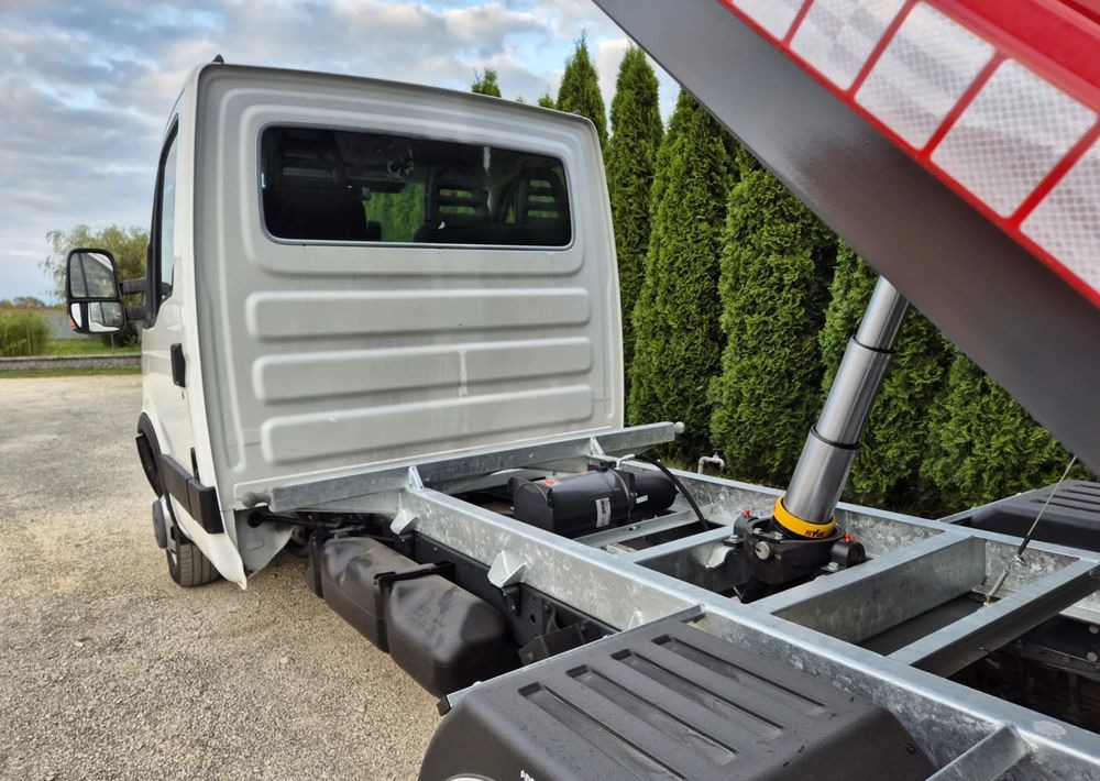Iveco 35C13 130KM - Dostavno vozilo kiper: slika 4 Iveco 35C13 130KM - Dostavno vozilo kiper: slika 4