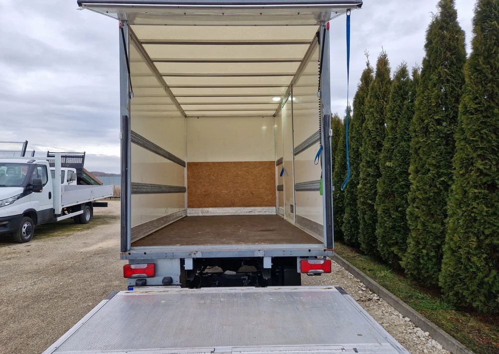 Iveco 35C14 35C13 - Dostavno vozilo sa zatvorenim sandukom: slika 5 Iveco 35C14 35C13 - Dostavno vozilo sa zatvorenim sandukom: slika 5