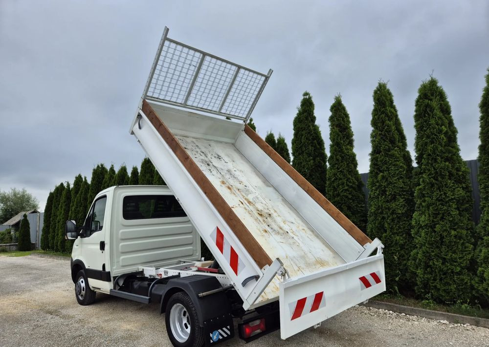 Iveco 35C15 3.0 150KM Wywrotka - Dostavno vozilo kiper: slika 3 Iveco 35C15 3.0 150KM Wywrotka - Dostavno vozilo kiper: slika 3