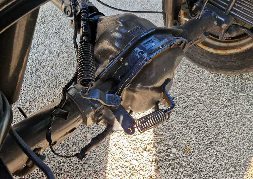 Dostavno vozilo kiper Iveco 35C15 3.0: slika 14