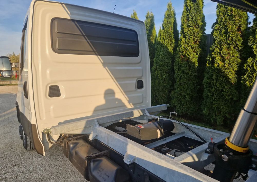 Iveco 35c15 3.0 - Dostavno vozilo kiper: slika 5 Iveco 35c15 3.0 - Dostavno vozilo kiper: slika 5
