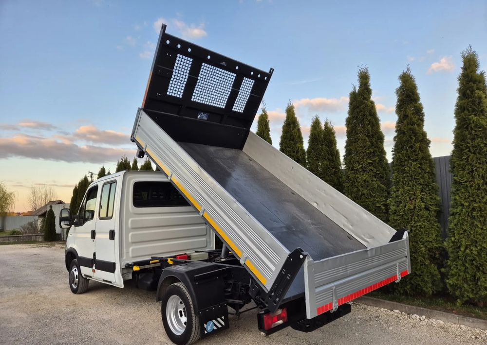 Iveco 50c15 3.0 150KM Brygadówka - Dostavno vozilo kiper: slika 3 Iveco 50c15 3.0 150KM Brygadówka - Dostavno vozilo kiper: slika 3