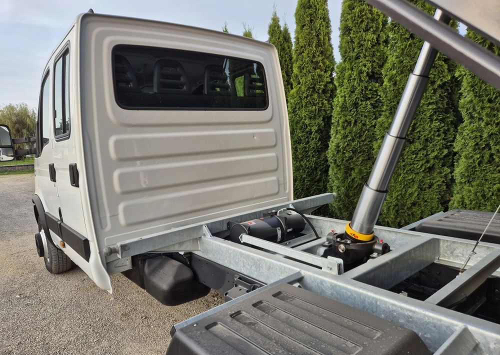 Iveco 60c17 50C15 35C15 / 3.0 170KM - Dostavno vozilo kiper: slika 4 Iveco 60c17 50C15 35C15 / 3.0 170KM - Dostavno vozilo kiper: slika 4