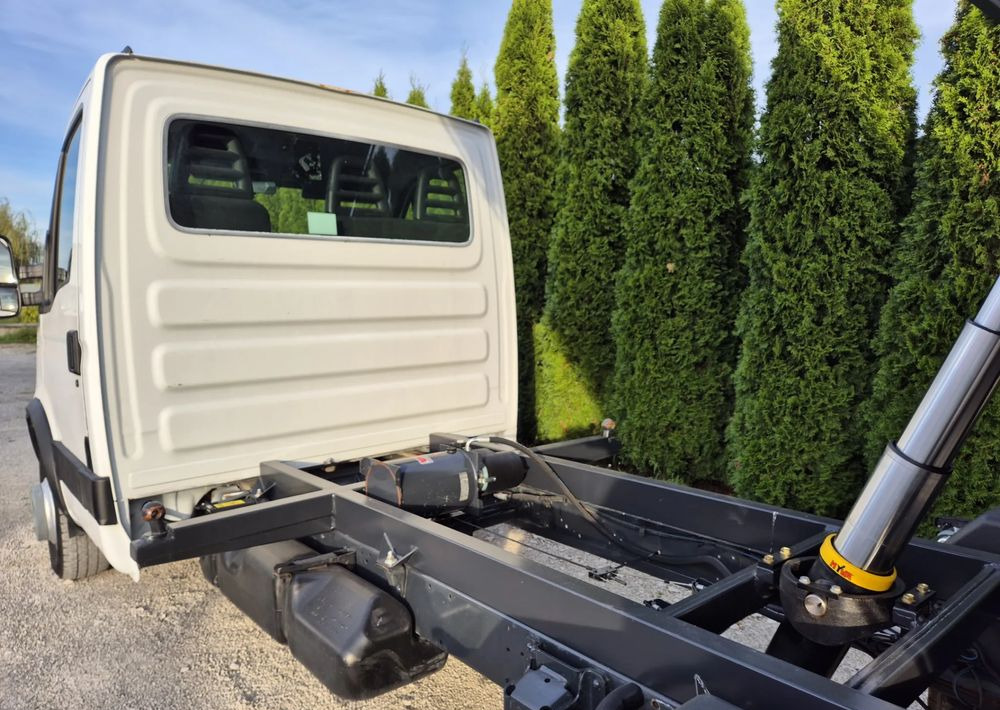 Iveco 65C18 3.0 180KM - Dostavno vozilo kiper: slika 4 Iveco 65C18 3.0 180KM - Dostavno vozilo kiper: slika 4
