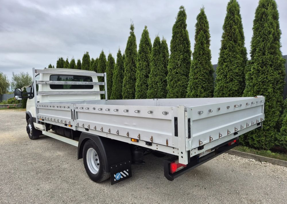 Iveco 65c17 70c17 50c15 3.0 170KM - Dostavno vozilo s ravnom platformom: slika 3 Iveco 65c17 70c17 50c15 3.0 170KM - Dostavno vozilo s ravnom platformom: slika 3