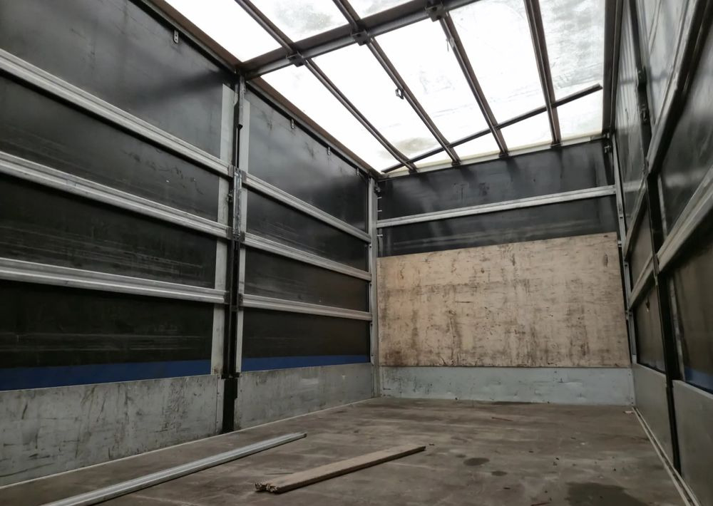 Iveco 70C17 3.0 170KM Skrzyniowy - Dostavno vozilo sa ceradom: slika 4 Iveco 70C17 3.0 170KM Skrzyniowy - Dostavno vozilo sa ceradom: slika 4