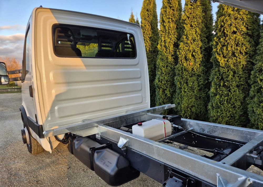 Iveco 70c17 3.0 170KM/ Nowy Kiper 3.8m/ - Dostavno vozilo kiper: slika 4 Iveco 70c17 3.0 170KM/ Nowy Kiper 3.8m/ - Dostavno vozilo kiper: slika 4