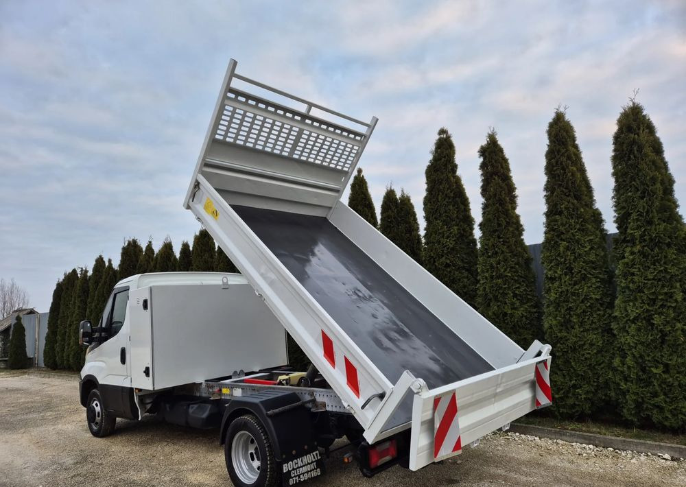 Iveco IVECO 35C17 3.0 170KM *HIMATIC* - Dostavno vozilo kiper: slika 3 Iveco IVECO 35C17 3.0 170KM *HIMATIC* - Dostavno vozilo kiper: slika 3