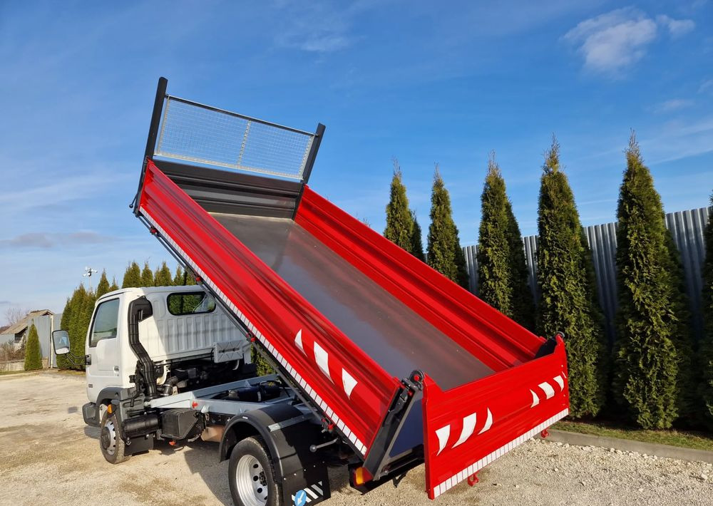 Nissan Cabstar 3.0 - Dostavno vozilo kiper: slika 3 Nissan Cabstar 3.0 - Dostavno vozilo kiper: slika 3