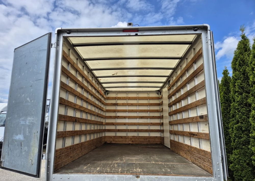 Renault MASTER 2.3 150KM Klima Navi, Kamera - Dostavno vozilo sa zatvorenim sandukom: slika 4 Renault MASTER 2.3 150KM Klima Navi, Kamera - Dostavno vozilo sa zatvorenim sandukom: slika 4
