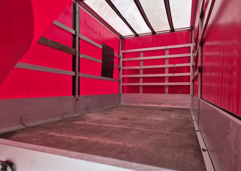 Renault MASTER 2.3 - Dostavno vozilo s ravnom platformom: slika 4 Renault MASTER 2.3 - Dostavno vozilo s ravnom platformom: slika 4