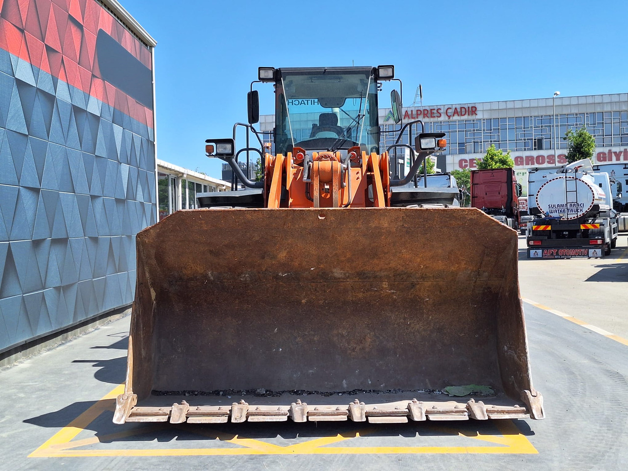 HITACHI ZW 310-5A - Utovarivač točkaš: slika 2 HITACHI ZW 310-5A - Utovarivač točkaš: slika 2
